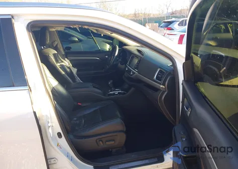 2018 Toyota Highlander Limited from USA, damaged, VIN 5TDDZRFH6JS490368